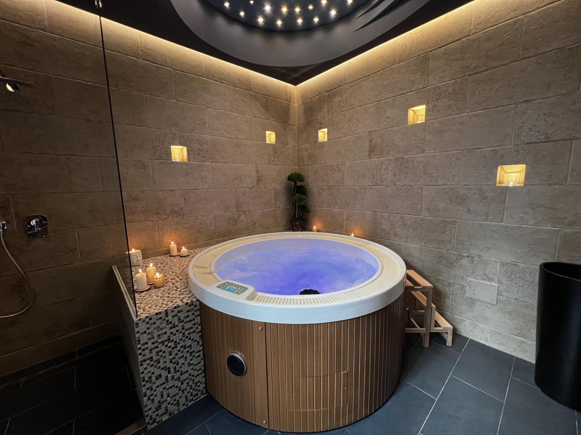 La Maison Coloniale Suite E Zona Wellness Free Cagliari Luaran gambar